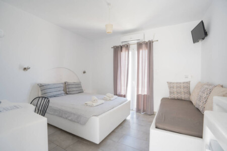 Budget double room with sea view